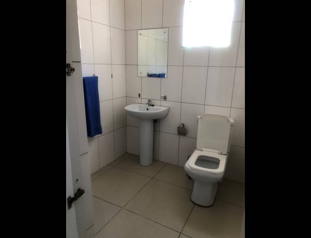 400M² LODGE FOR SALE IN PARK HILL